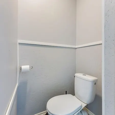 Apartment 10 - Modern 2Br Apartment, Fast Wifi, Near Old Town Tallinn